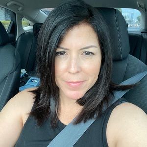 Meet your Posher, Briana